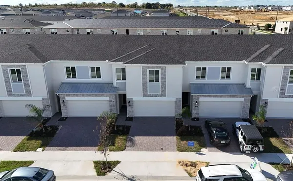 $2,300 | 248 Nine Iron Drive, Davenport, FL 33896