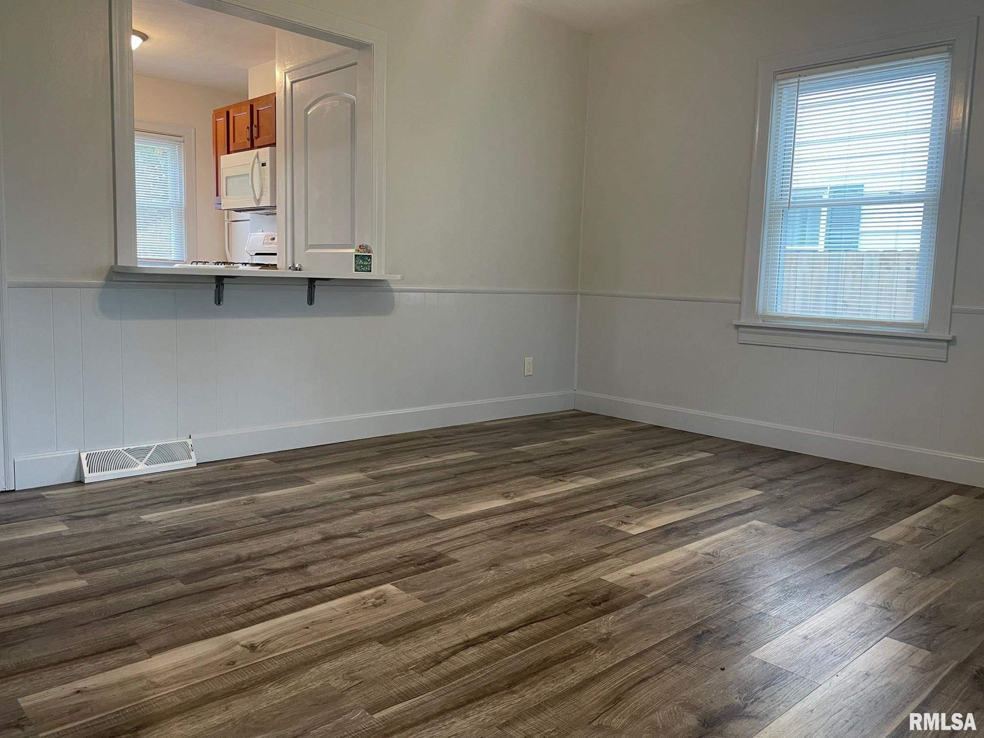 2920 South 3rd Street Springfield, IL 62703 - Photo 7 of 25