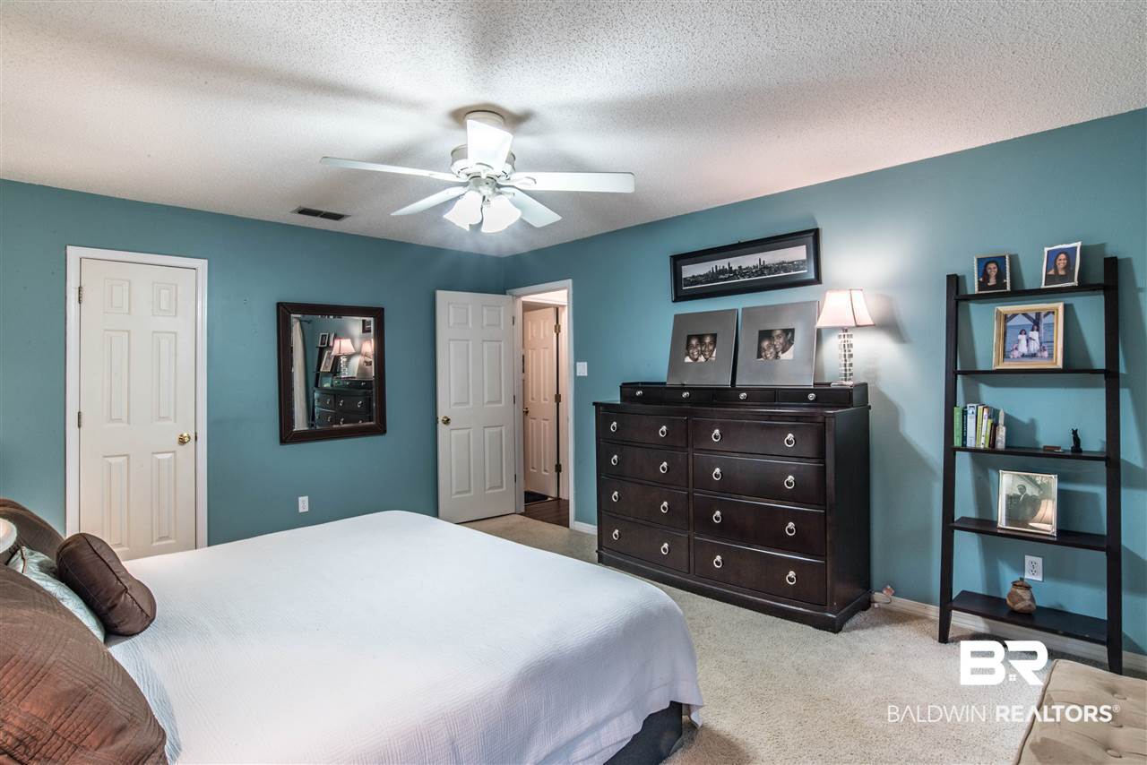 209 Ridgewood Drive Daphne, AL 36526 - Photo 19 of 25 master bedroom