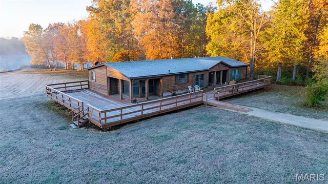 $619,000 | 1847 Jaketown Road, Donnellson, IL 62019