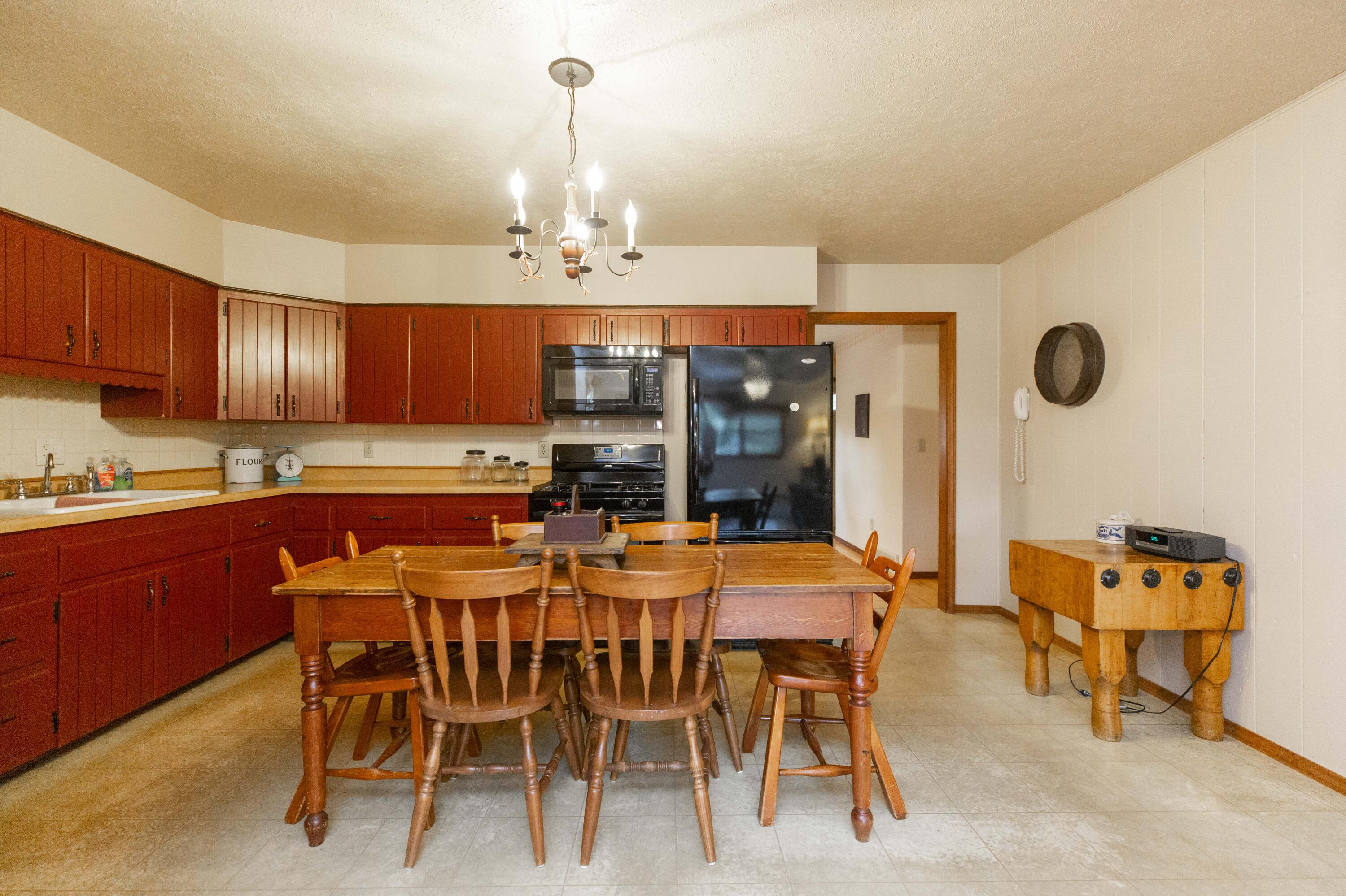 1317 Norwood Road Niles, MI 49120 - Photo 16 of 35 1317 Norwood_2024_IMG_7644 - Copy