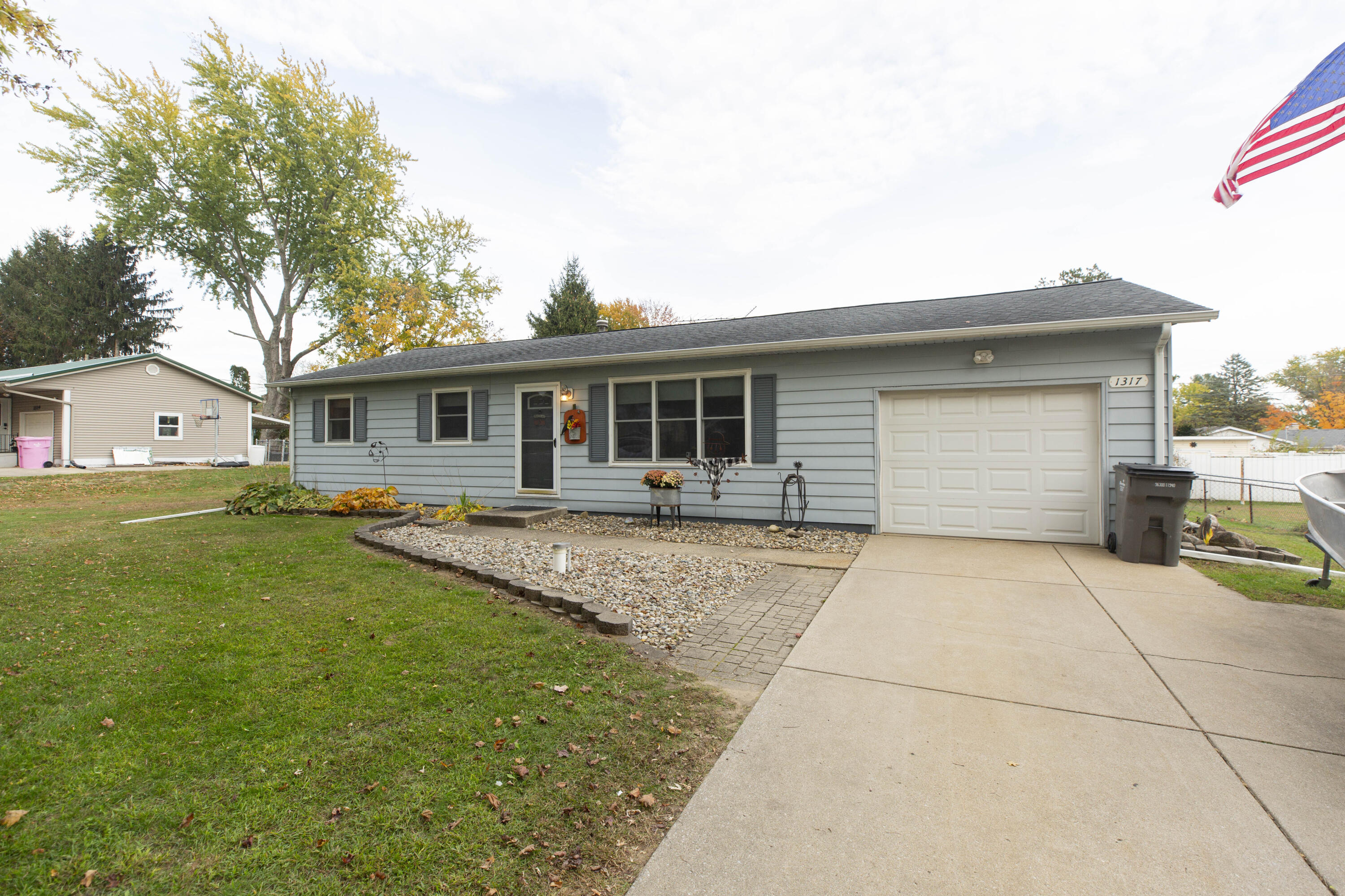1317 Norwood Road Niles, MI 49120 - Photo 2 of 35 1317 Norwood_2024_IMG_7616 - Copy
