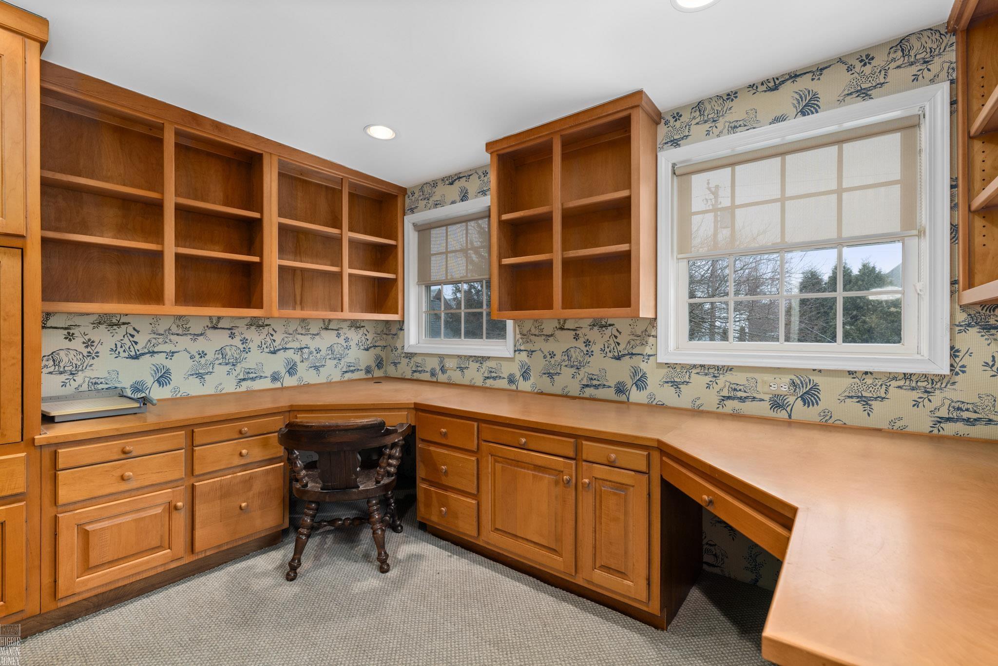 1009 Yorkshire Road Grosse Pointe, MI 48230 - Photo 25 of 38 Dedicated home office