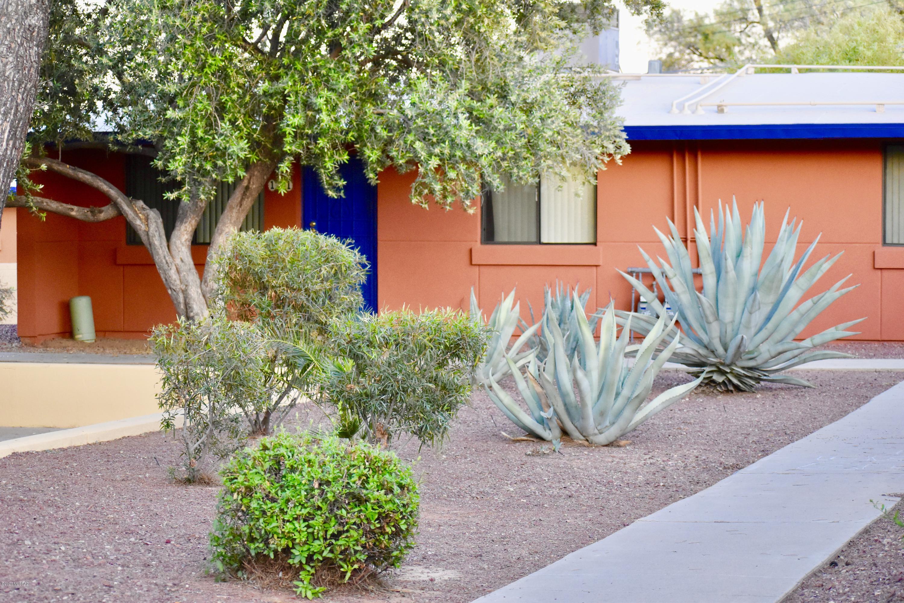 350 North Silverbell Road Tucson, AZ 85745 - Photo 18 of 26