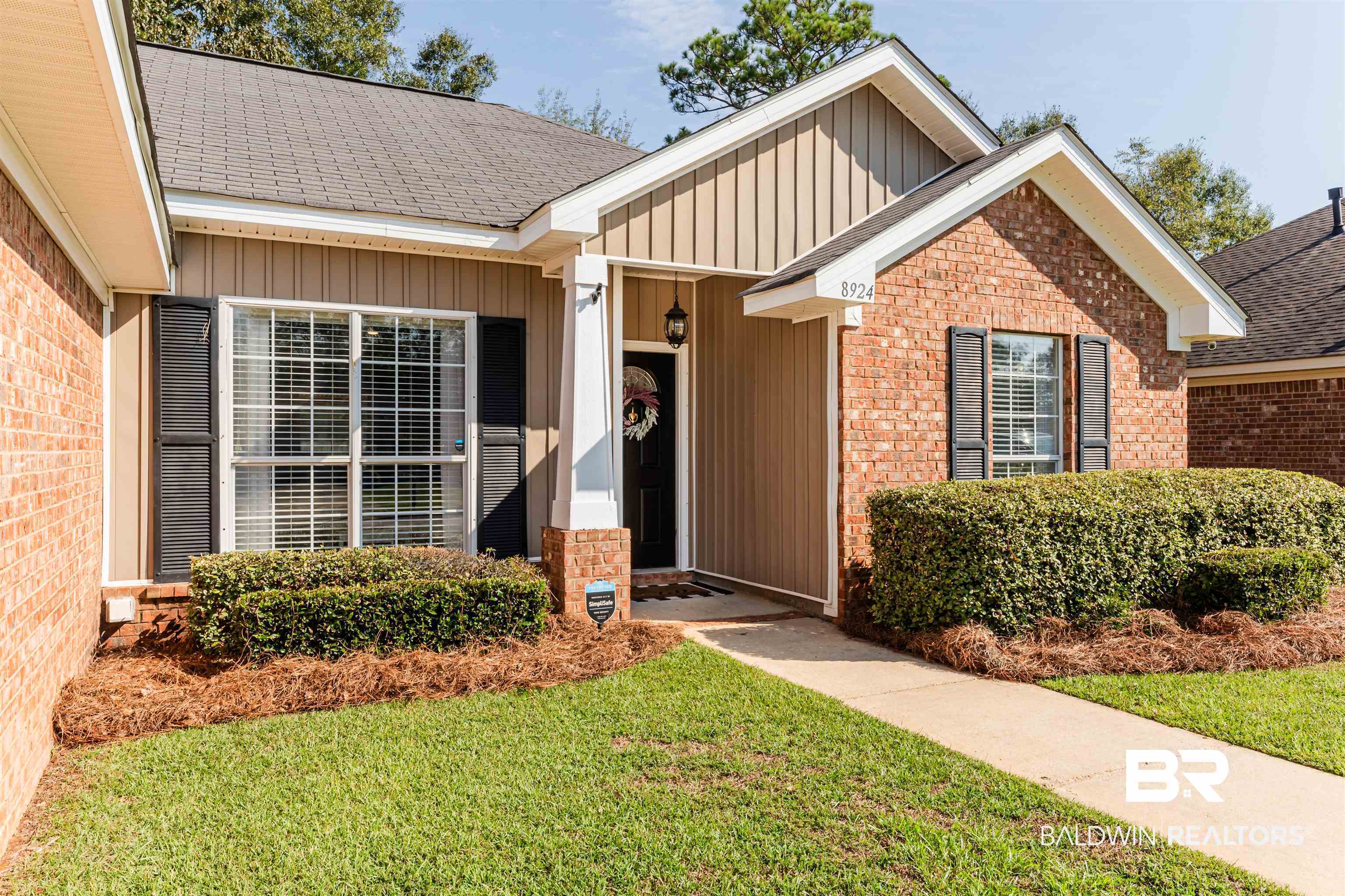 8924 Spring Grove North Mobile, AL 36695 - Photo 2 of 38