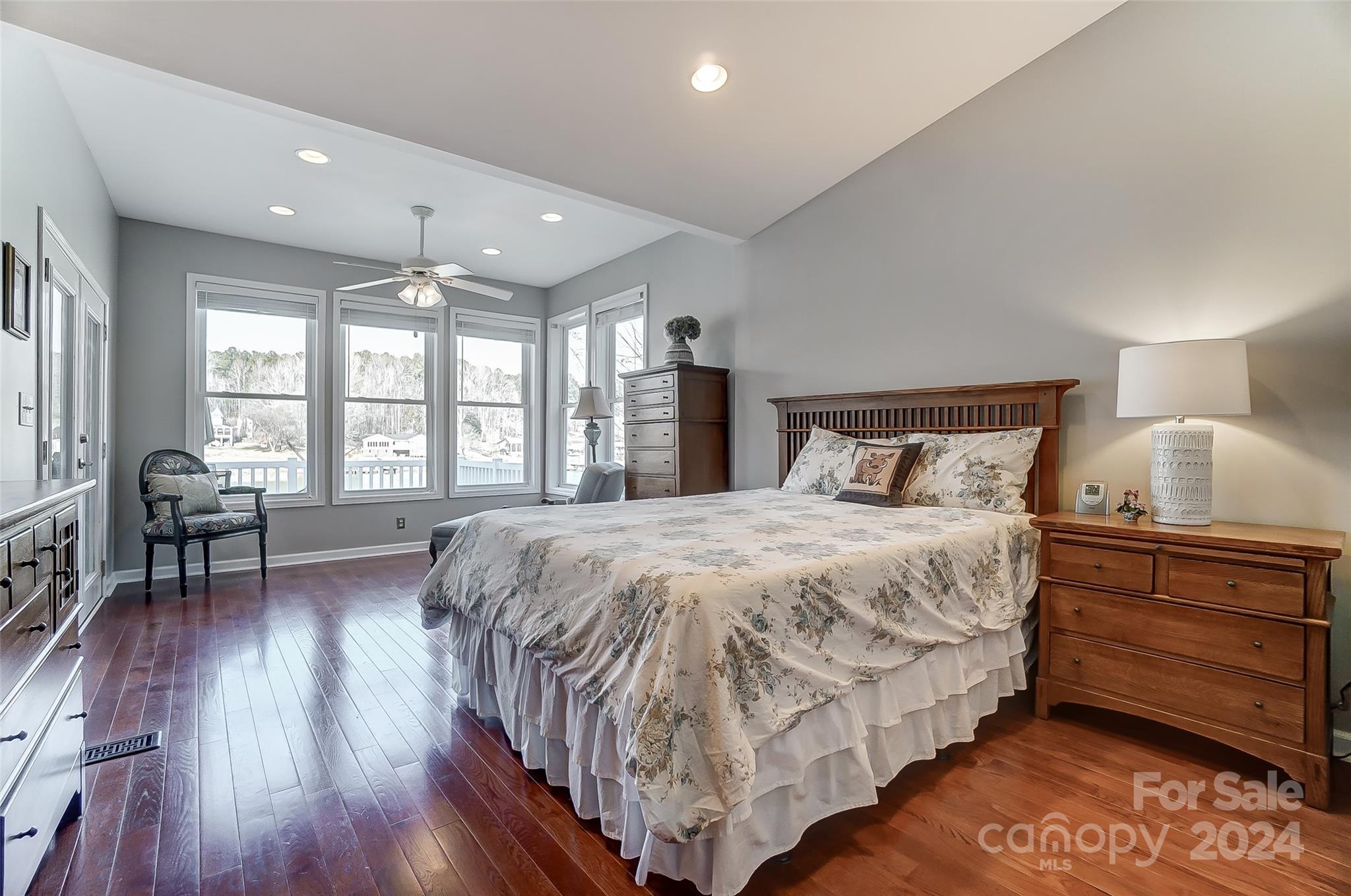 2704 Sadler Road Charlotte, NC 28278 - Photo 19 of 48 Gallery Image 19