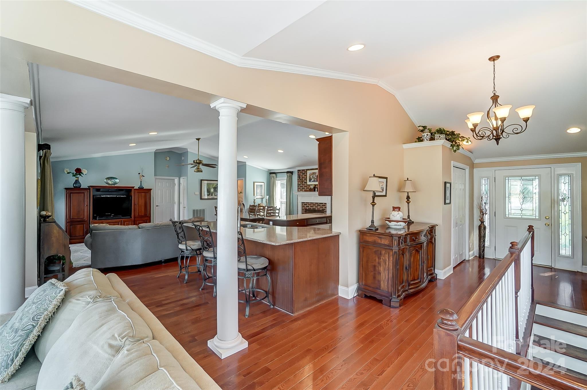 2704 Sadler Road Charlotte, NC 28278 - Photo 10 of 48 Gallery Image 10