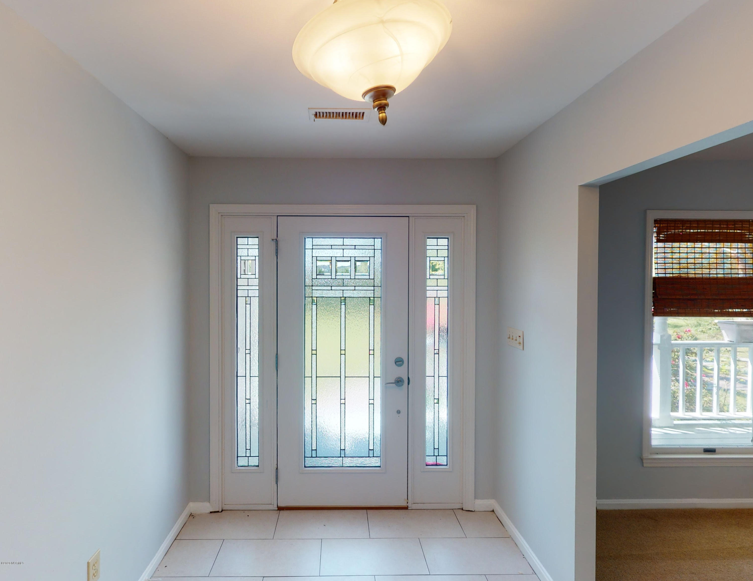 5779 Florence Road Merritt, NC 28556 - Photo 4 of 44 Foyer
