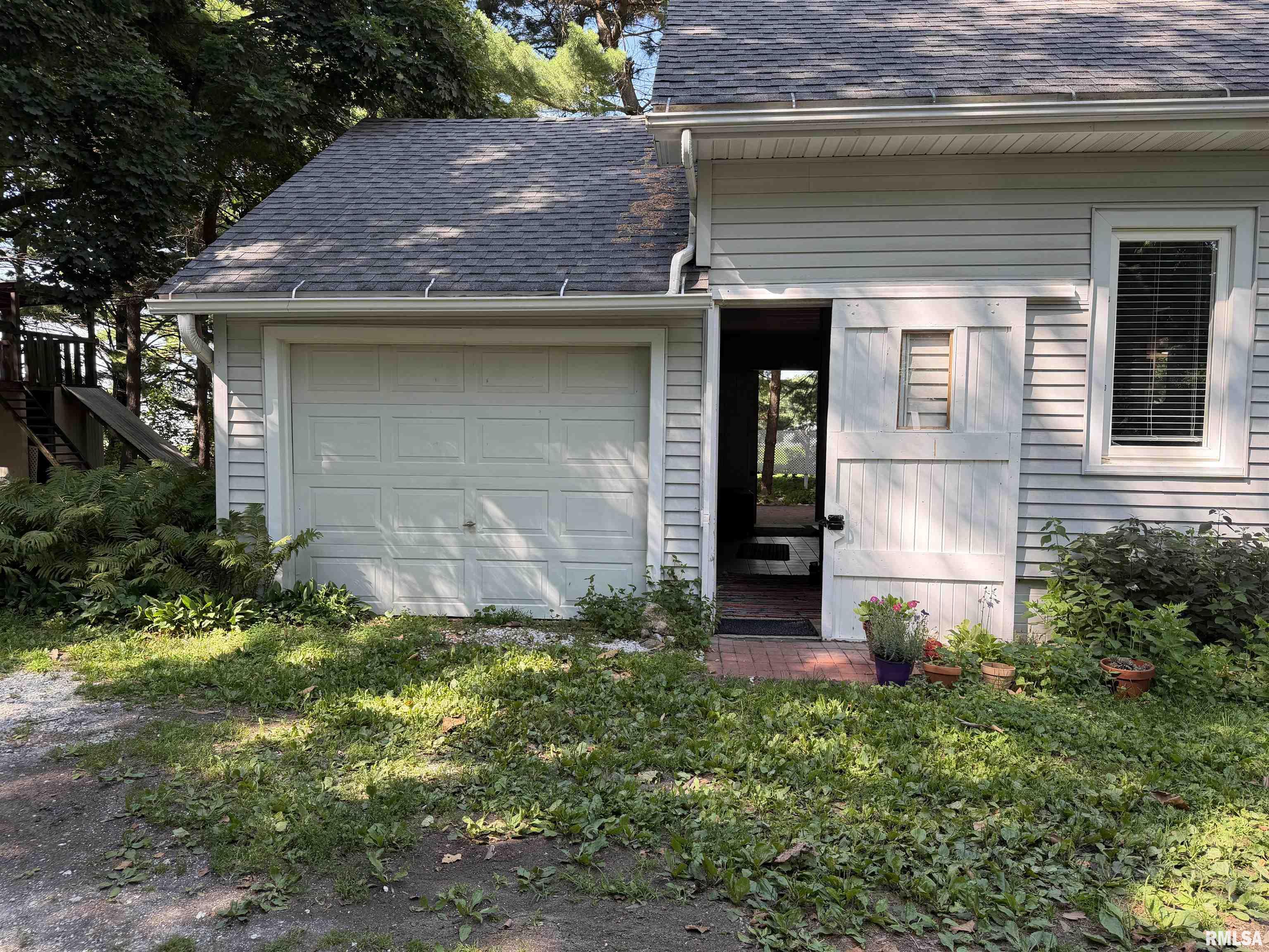 499 Front Street Bushnell, IL 61422 - Photo 8 of 53