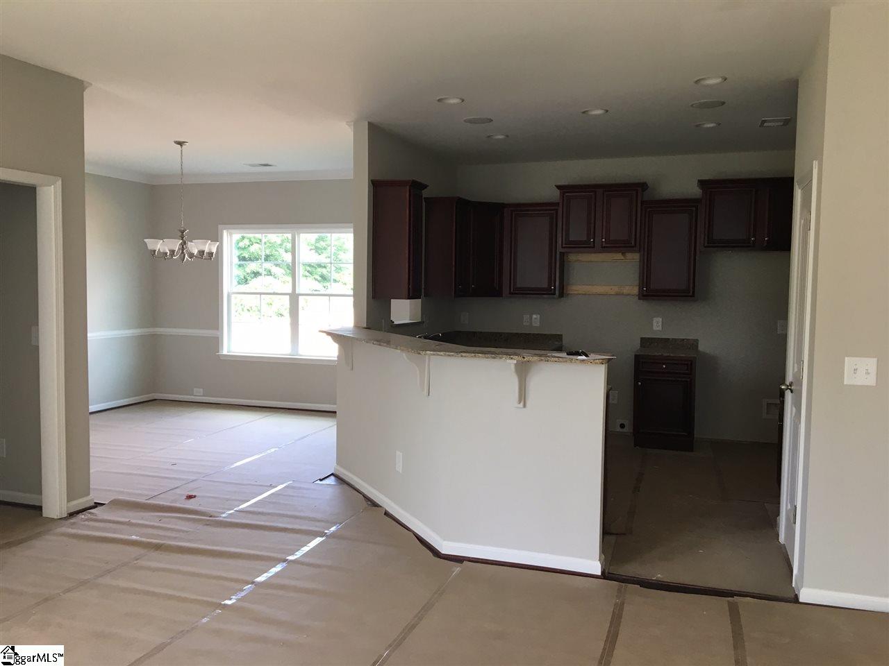 17 Chadmore Street Simpsonville, SC 29680 - Photo 2 of 6 Gallery Image 2