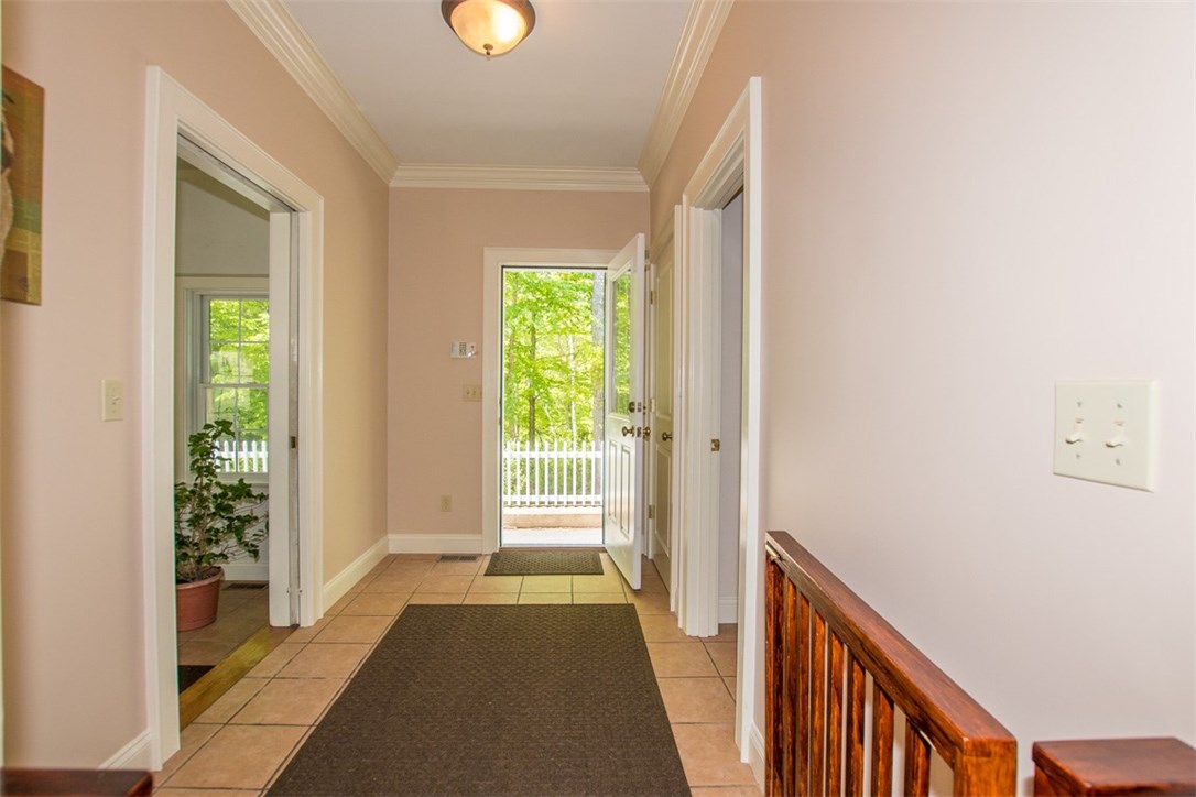 778 Lake Road Tiverton, RI 02878 - Photo 14 of 40