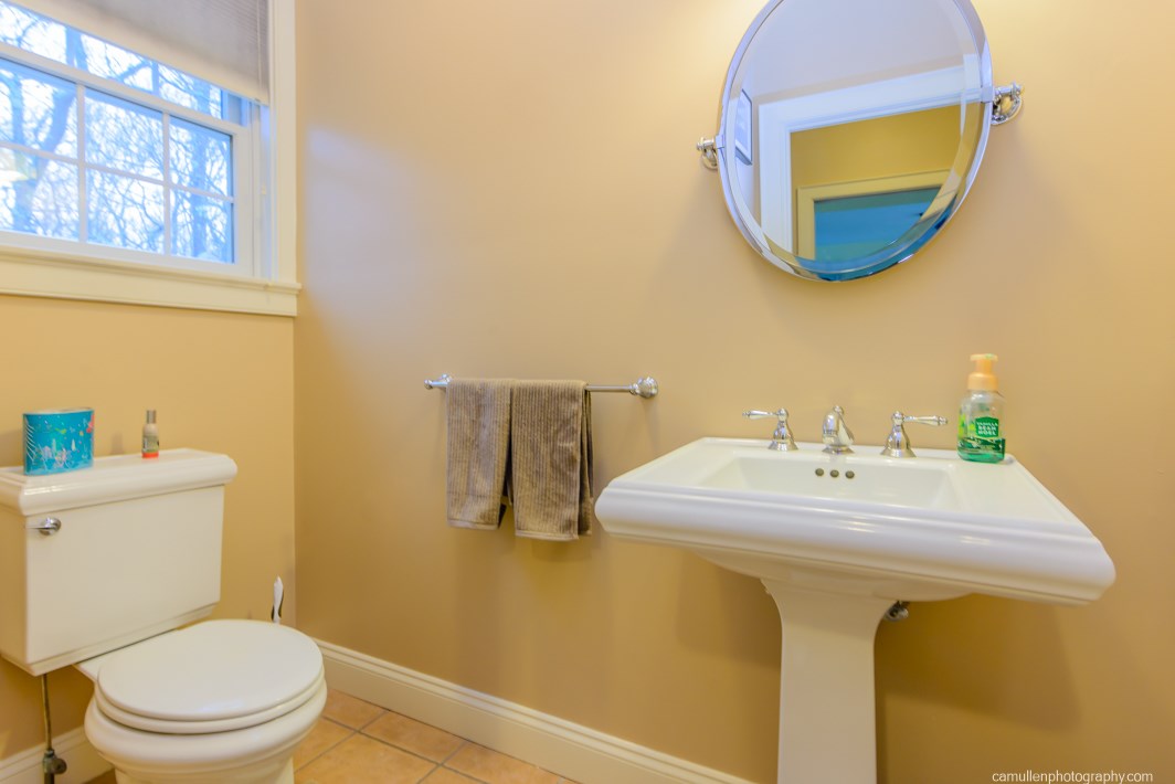 778 Lake Road Tiverton, RI 02878 - Photo 15 of 40