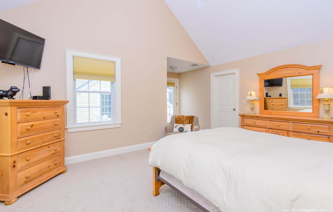 778 Lake Road Tiverton, RI 02878 - Photo 21 of 40