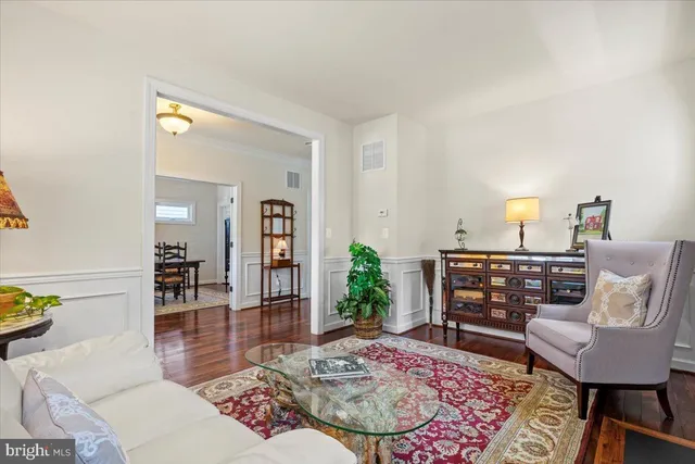 $1,525,000 | 2504 Washington Boulevard, Arlington, VA 22201