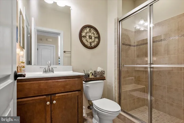 $1,525,000 | 2504 Washington Boulevard, Arlington, VA 22201