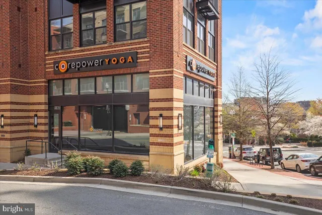 $1,525,000 | 2504 Washington Boulevard, Arlington, VA 22201