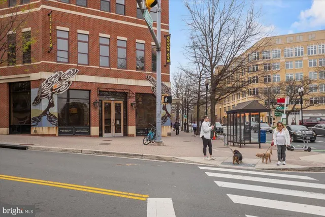 $1,525,000 | 2504 Washington Boulevard, Arlington, VA 22201