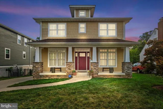 $1,525,000 | 2504 Washington Boulevard, Arlington, VA 22201