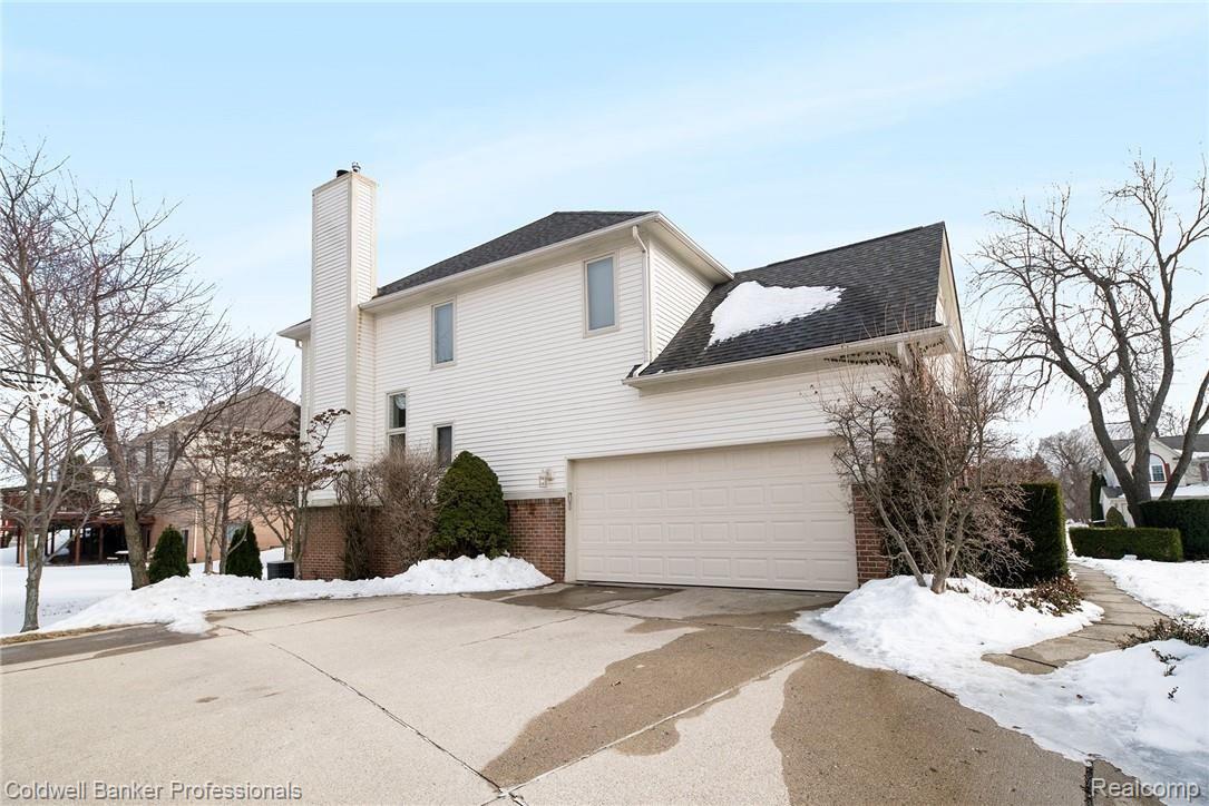3841 Kossuth Road Lake Orion, MI 48360 - Photo 14 of 53 My-Document_70.jpg