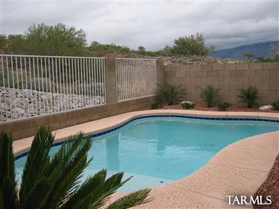 472 West Wheeler Road Tucson, AZ 85737 - Photo 3 of 19 Gallery Image 3