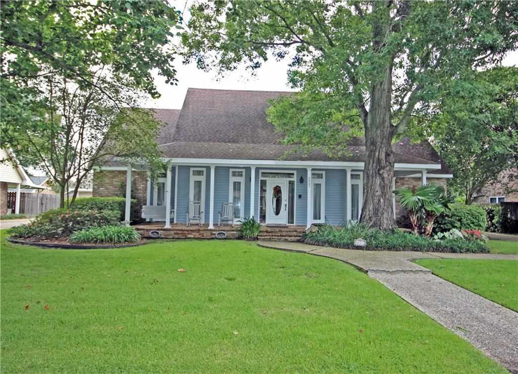 8805 Chretien Point Place River Ridge, LA 70123 - Photo 1 of 25 Gallery Image 1
