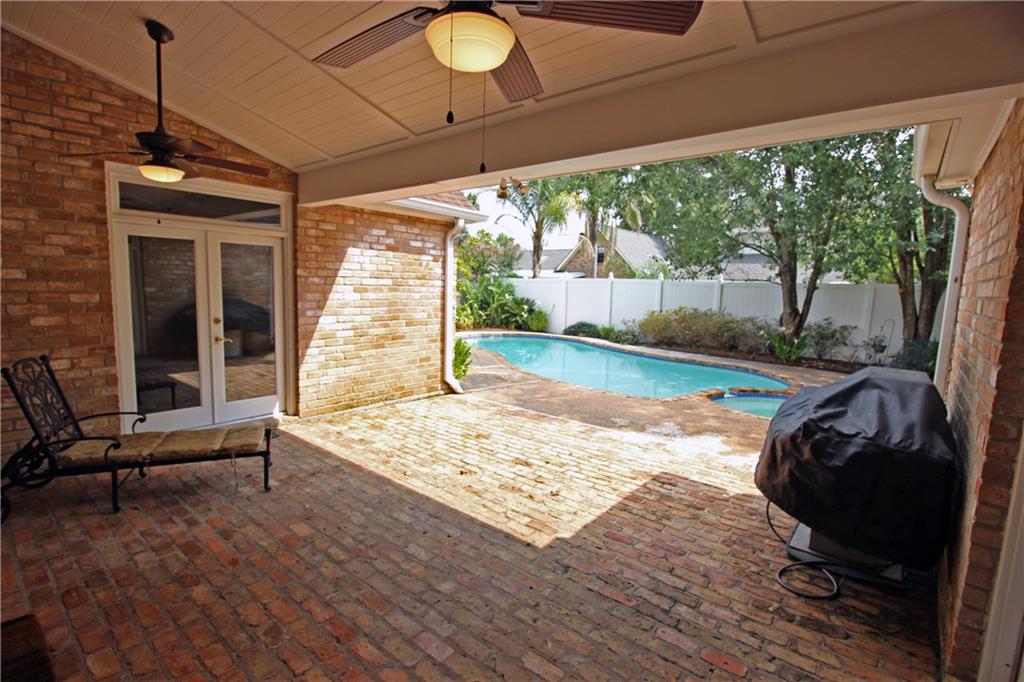 8805 Chretien Point Place River Ridge, LA 70123 - Photo 11 of 25 Gallery Image 11