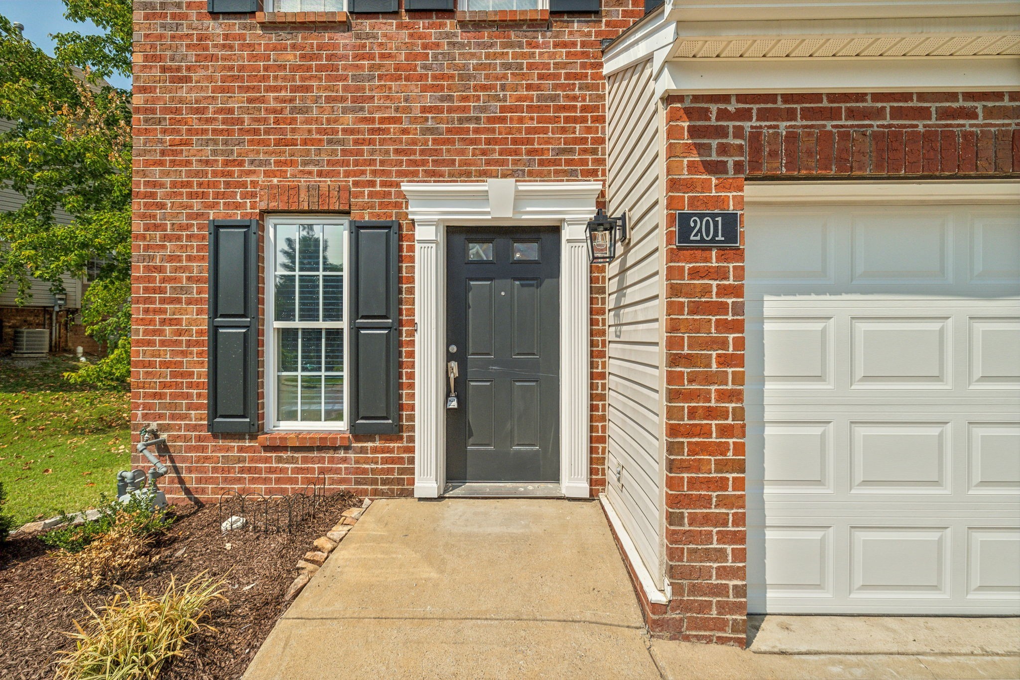 1345 Bell Road, Unit 201 Antioch, TN 37013 - Photo 4 of 33 Gallery Image 4