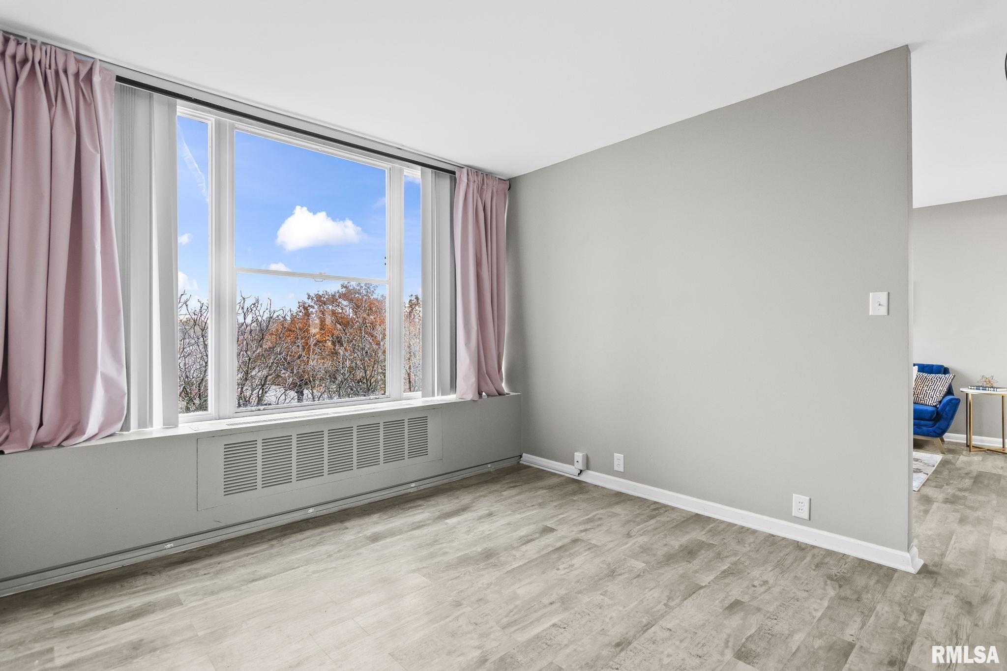 718 South 7th Street, Unit 405 Springfield, IL 62703 - Photo 12 of 34 Gallery Image 12