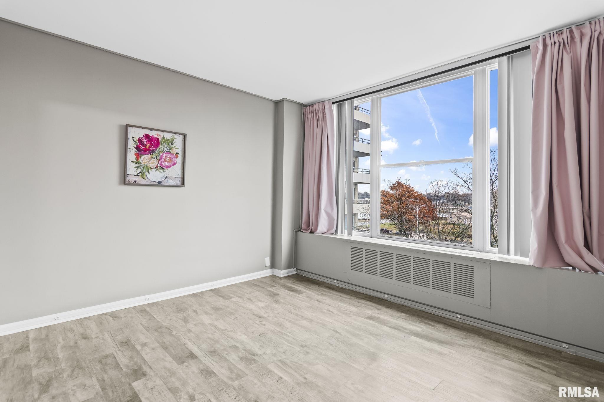 718 South 7th Street, Unit 405 Springfield, IL 62703 - Photo 13 of 34 Gallery Image 13