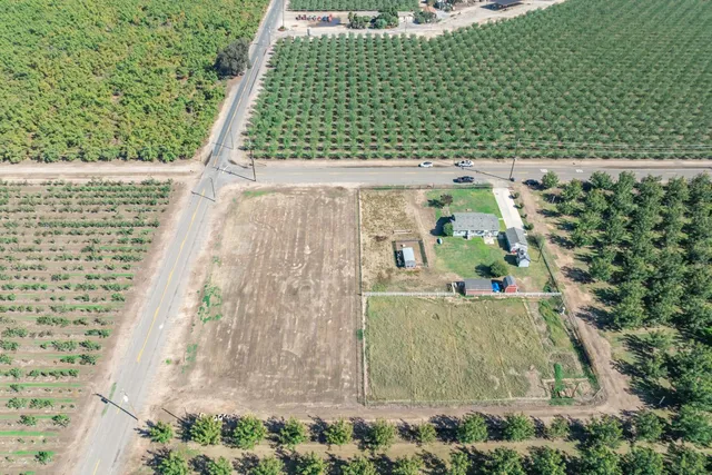 a view of outdoor space