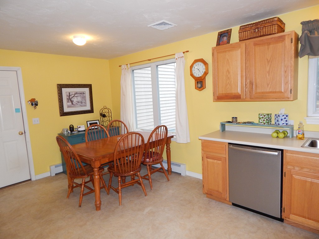 11 Longley Road, Unit C4 Shirley, MA 01464 - Photo 3 of 25