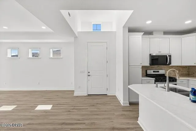 $2,900 | 8912 Parrot Place, Panama City Beach, FL 32413