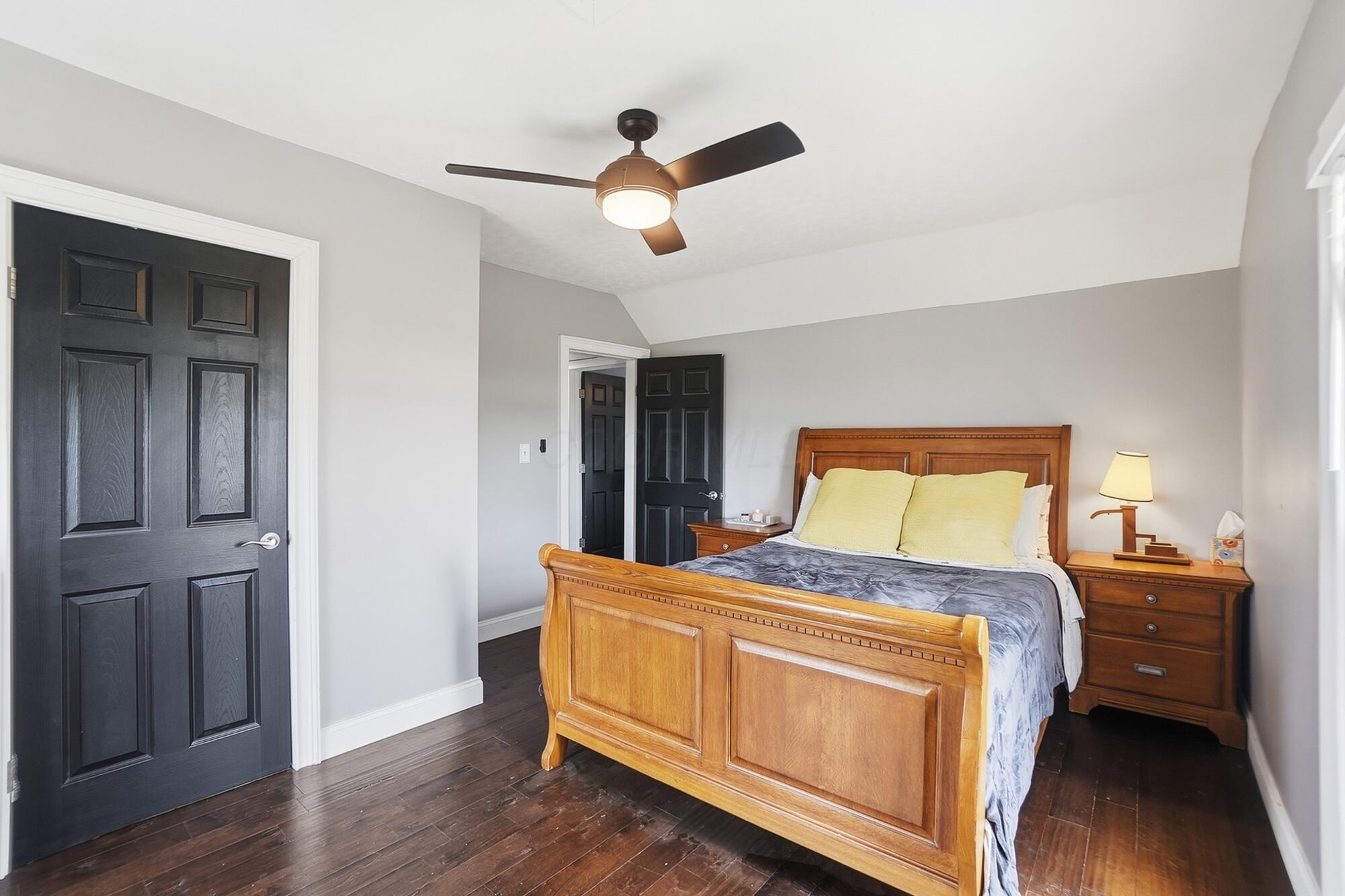 10045 Harrison Road Mount Sterling, OH 43143 - Photo 26 of 48 queen bed