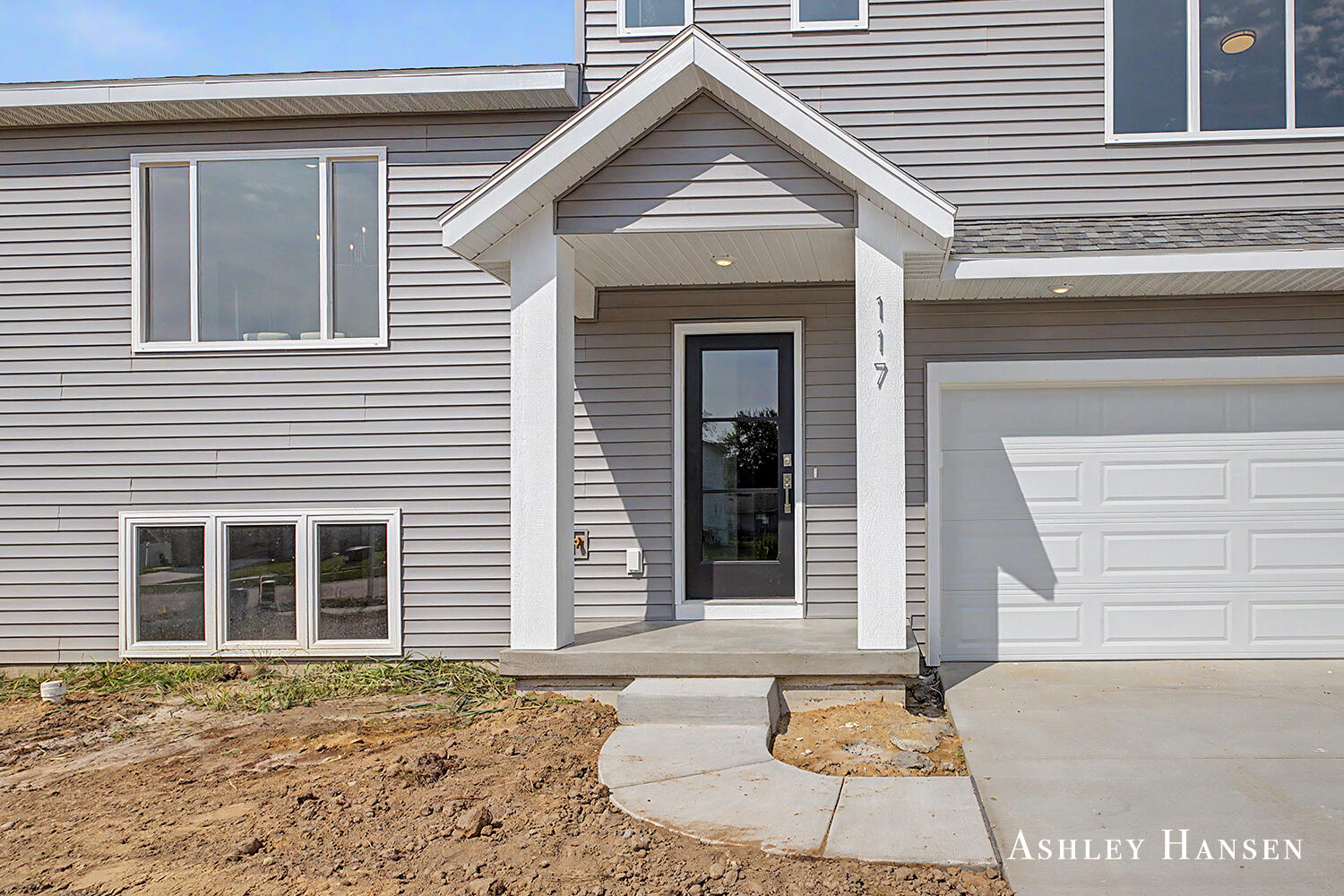 117 Chase Street Northwest Kent City, MI 49330 - Photo 2 of 46 3X0A9539