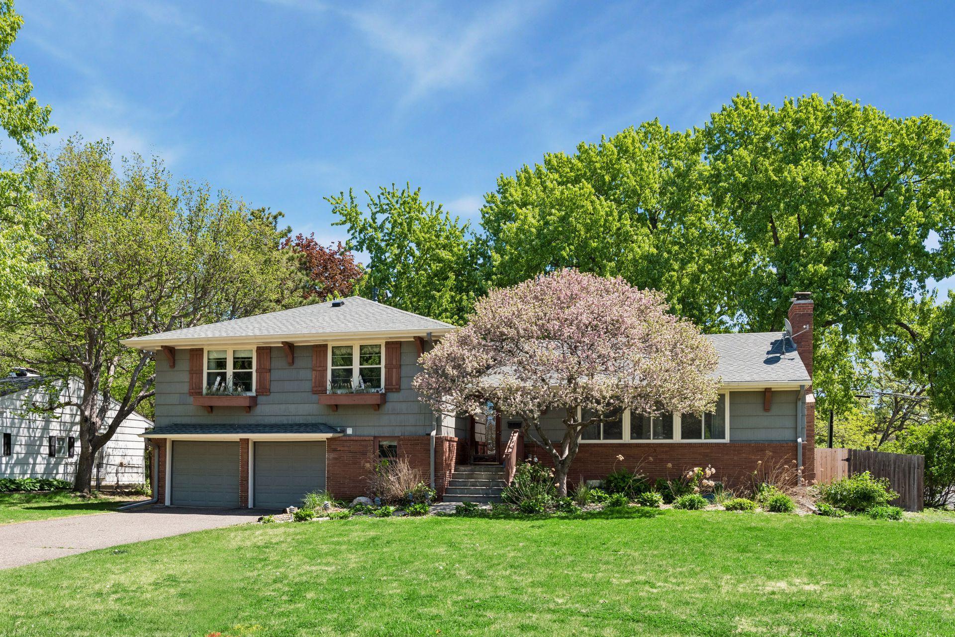6717 Southdale Road Edina, MN 55435 - Photo 3 of 55