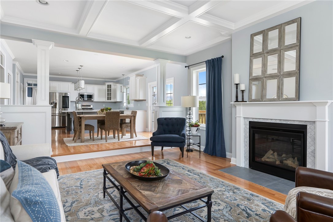 14 Scarlett Way Cranston, RI 02921 - Photo 3 of 19