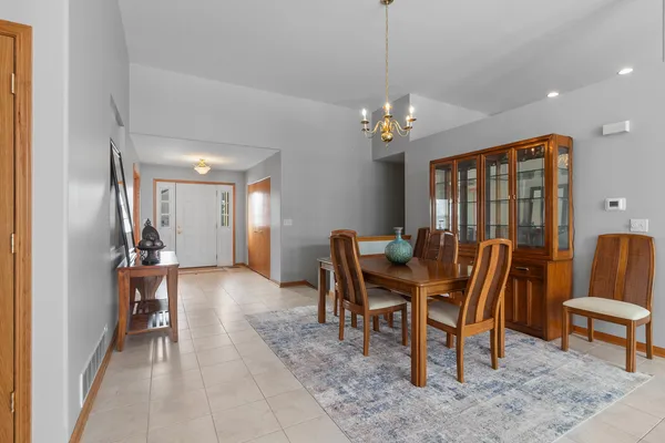 $449,000 | 130 Annelise Lane, Volo, IL 60020