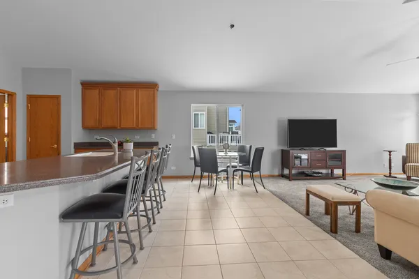 $449,000 | 130 Annelise Lane, Volo, IL 60020