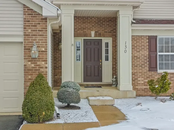 $449,000 | 130 Annelise Lane, Volo, IL 60020