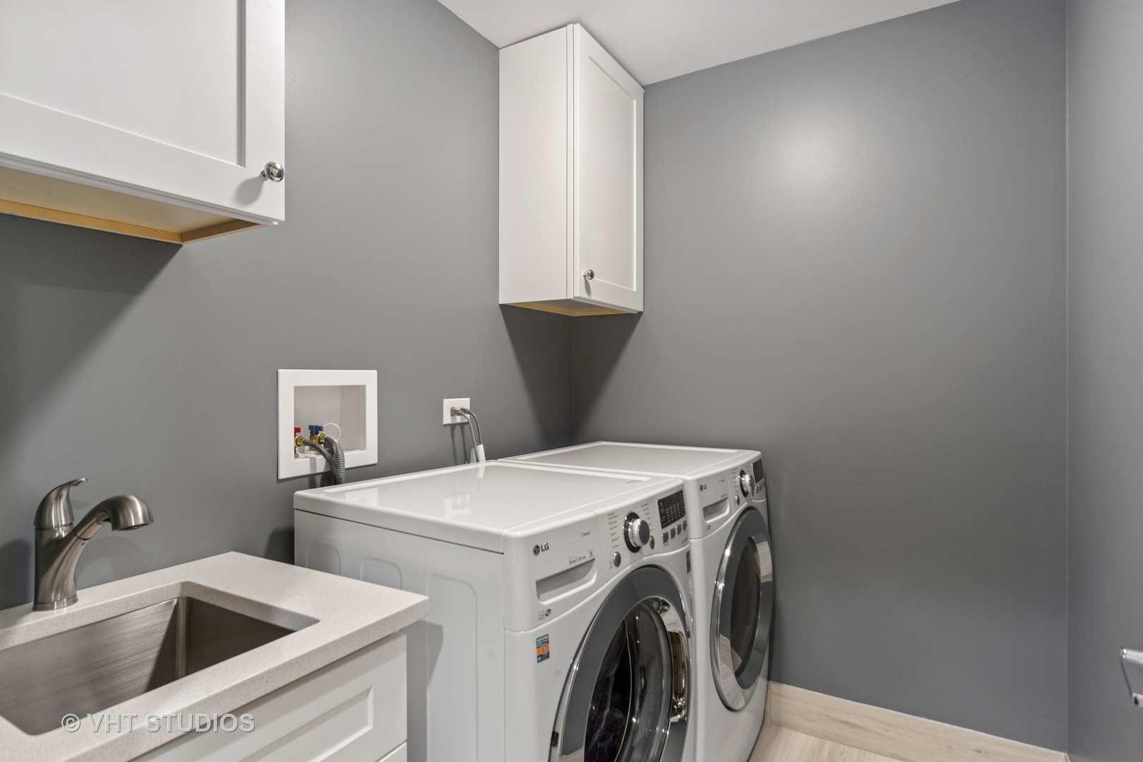 2366 Green Bay Road Highland Park, IL 60035 - Photo 30 of 37 a utility room with dryer and washer