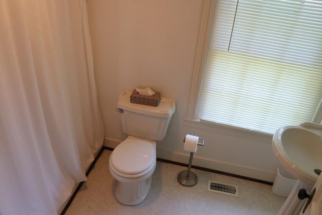 386 Ligontown Road Farmville, VA 23901 - Photo 15 of 29 Gallery Image 15