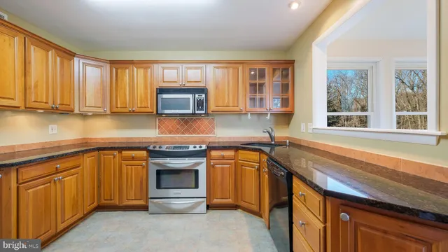 $405,500 | 6129 Beverly Hills Road, Coopersburg, PA 18036