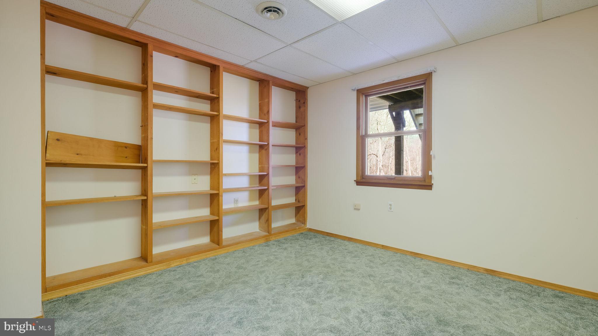 6129 Beverly Hills Road Coopersburg, PA 18036 - Photo 17 of 40