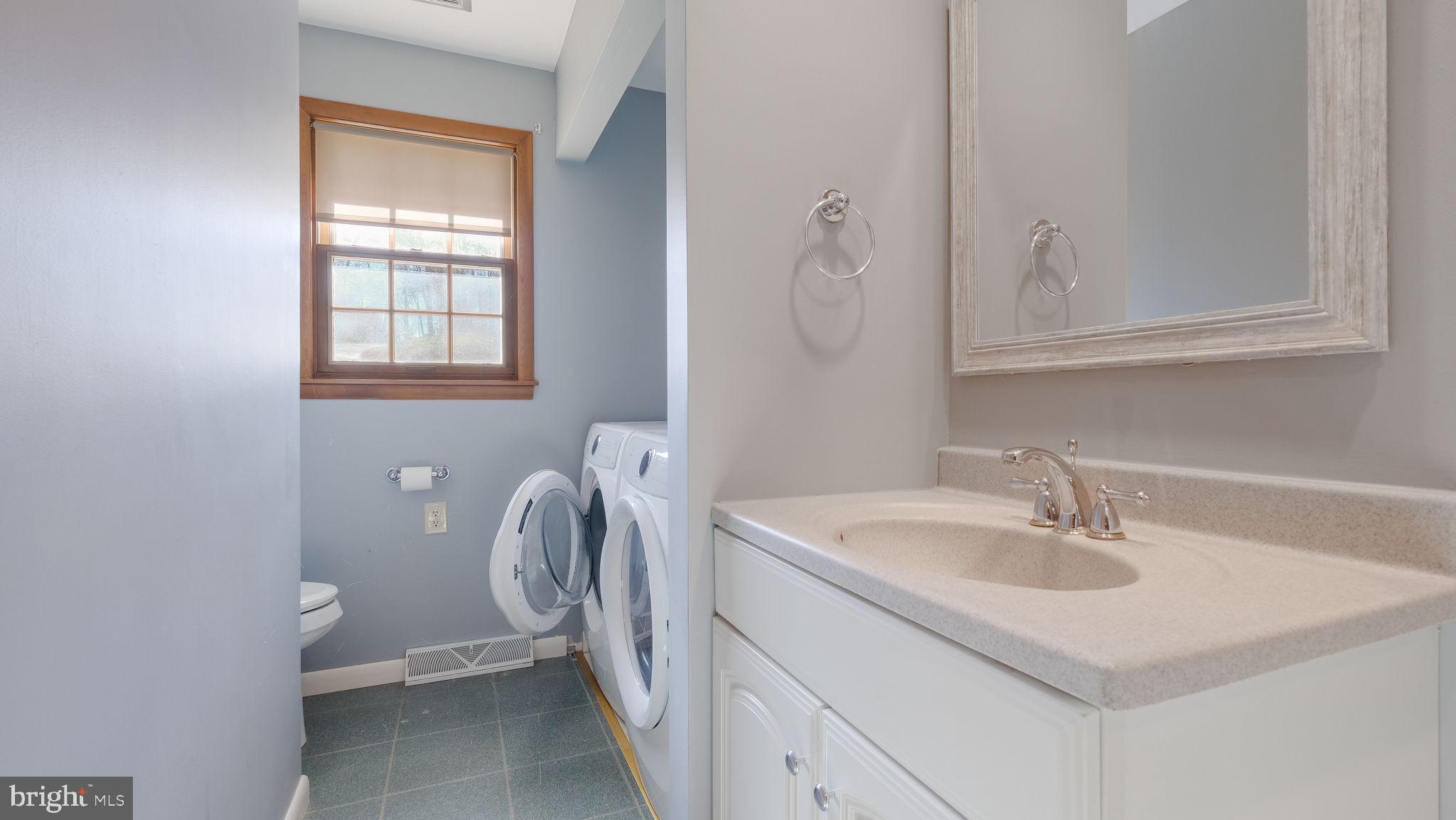 6129 Beverly Hills Road Coopersburg, PA 18036 - Photo 18 of 40