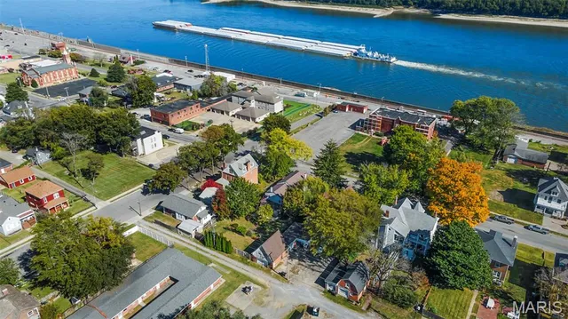 $479,900 | 309 South Spanish Street, Cape Girardeau, MO 63703