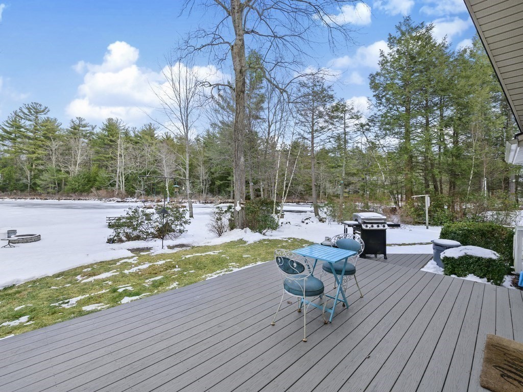 23 Patricia Road Westminster, MA 01473 - Photo 6 of 40 Gallery Image 6