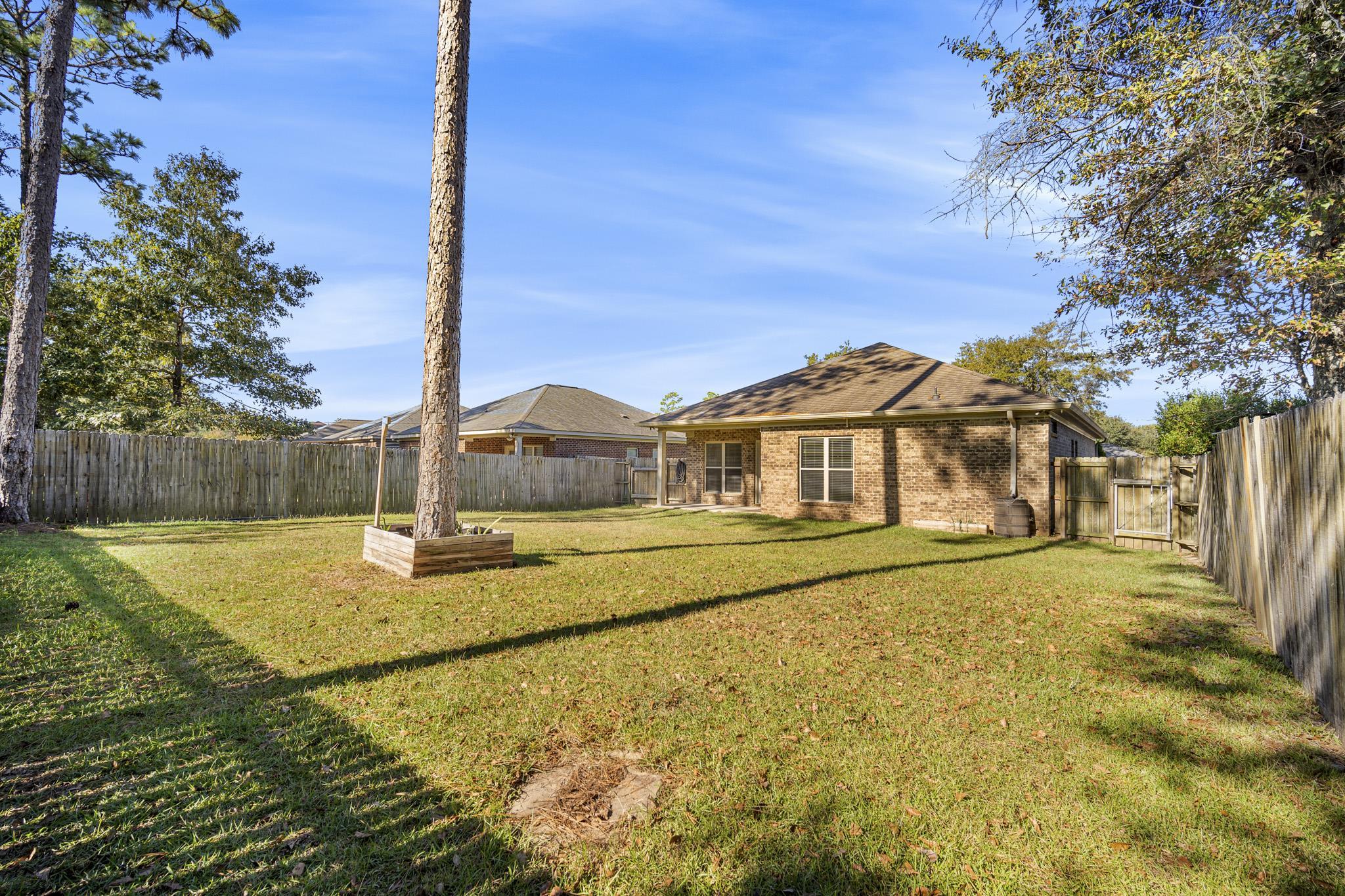 10536 Orkney Way Daphne, AL 36527 - Photo 21 of 24 Yard