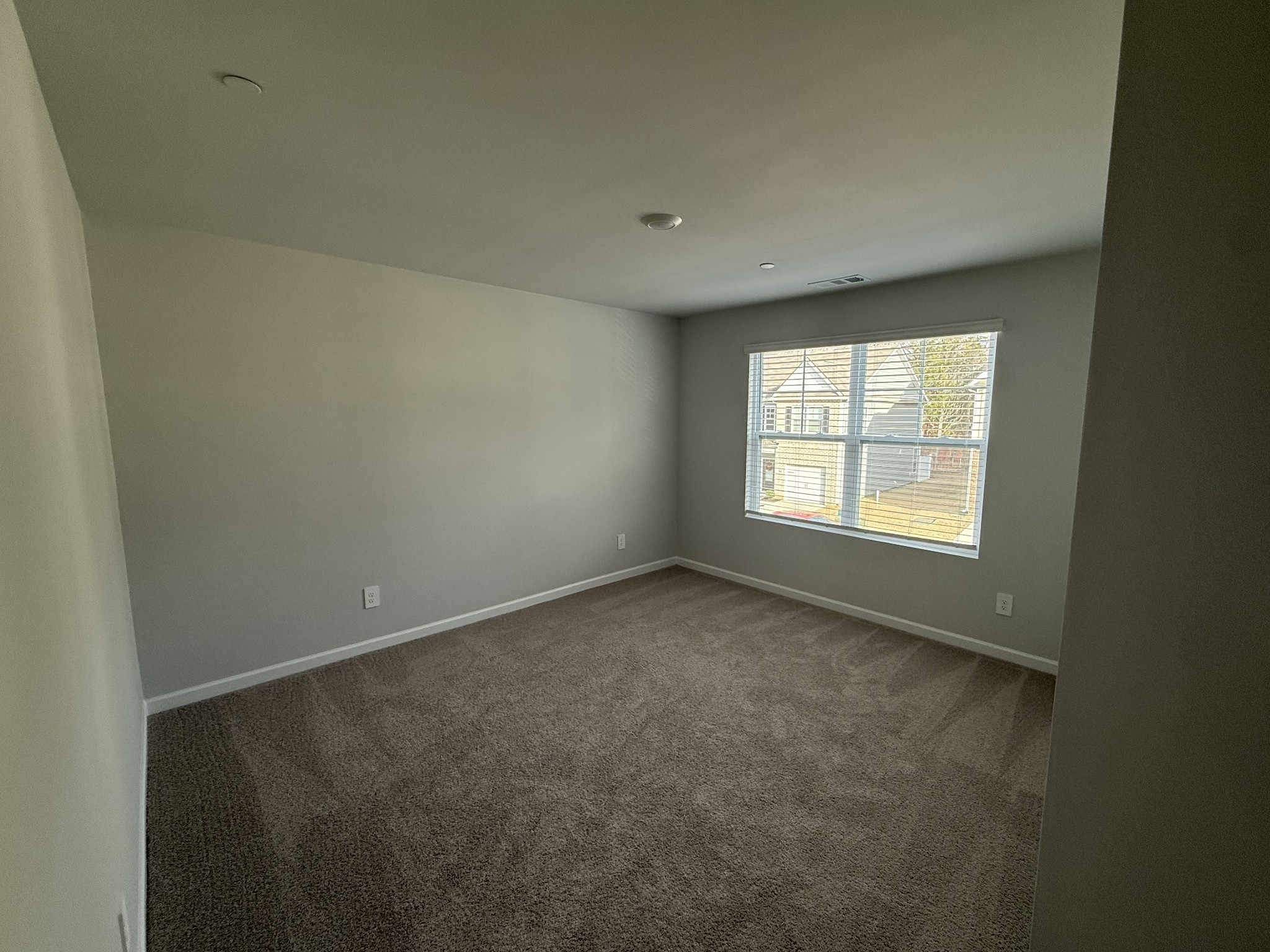 193 Mackenzie Way Lewisburg, TN 37091 - Photo 12 of 20 an empty room with a window