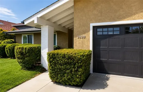 $1,385,000 | 26581 Avenida Veronica, Mission Viejo, CA 92691
