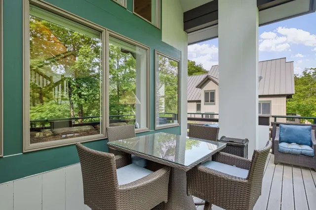 $2,200,000 | 79 Flume Road, Lincoln, NH 03251